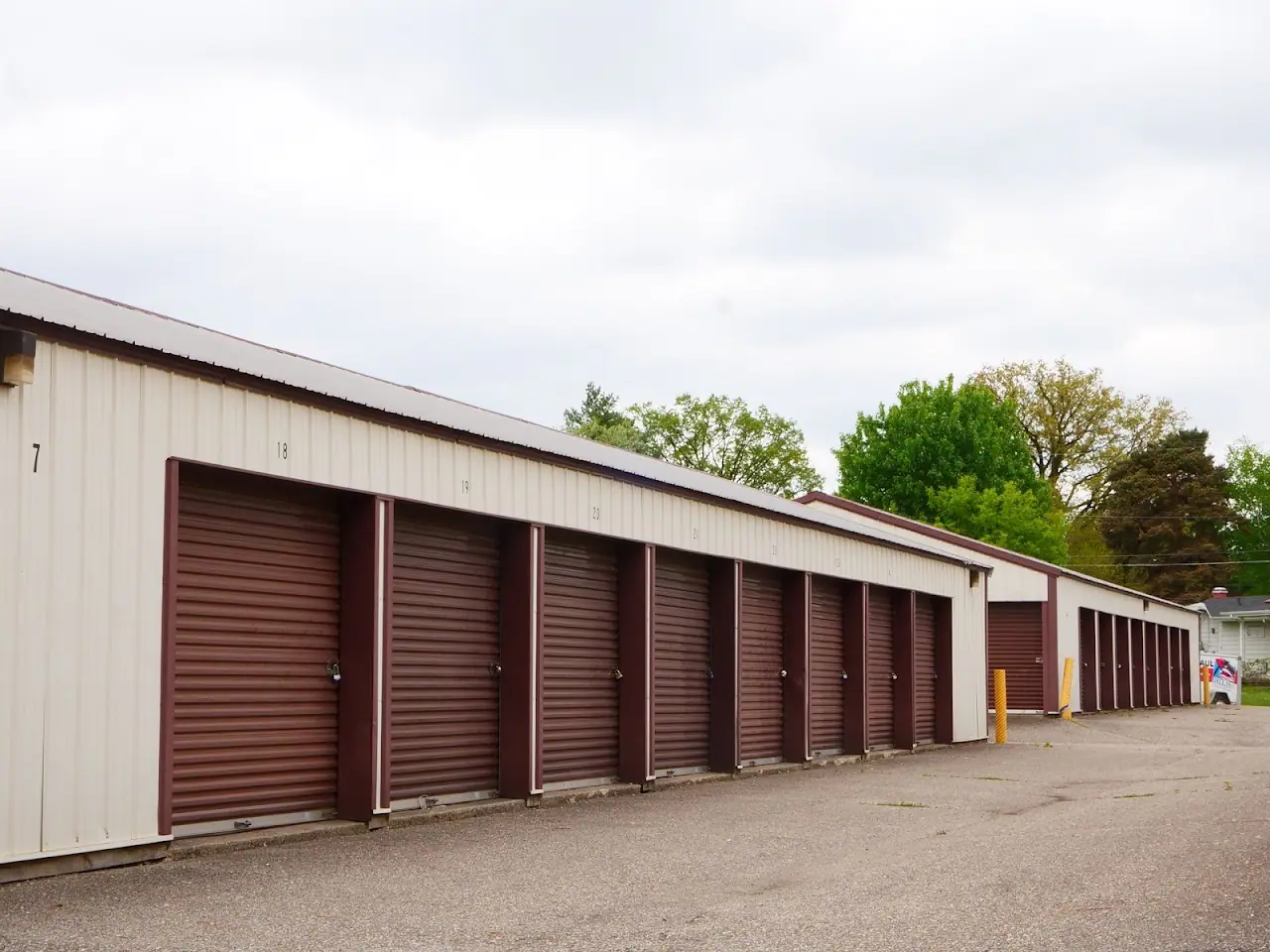 Lapeer City Mini-Storage, RV storage in Lapeer