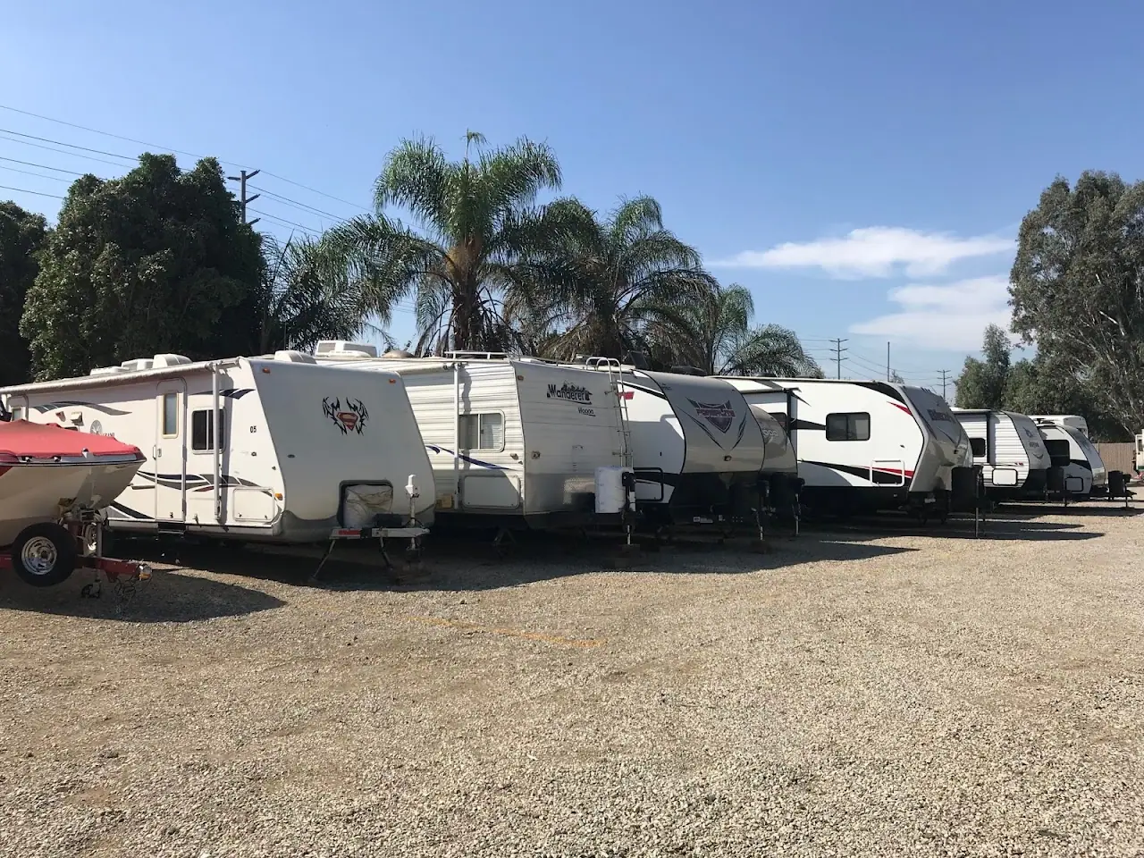 Lake Shore RV Storage, RV storage in Lake Elsinore