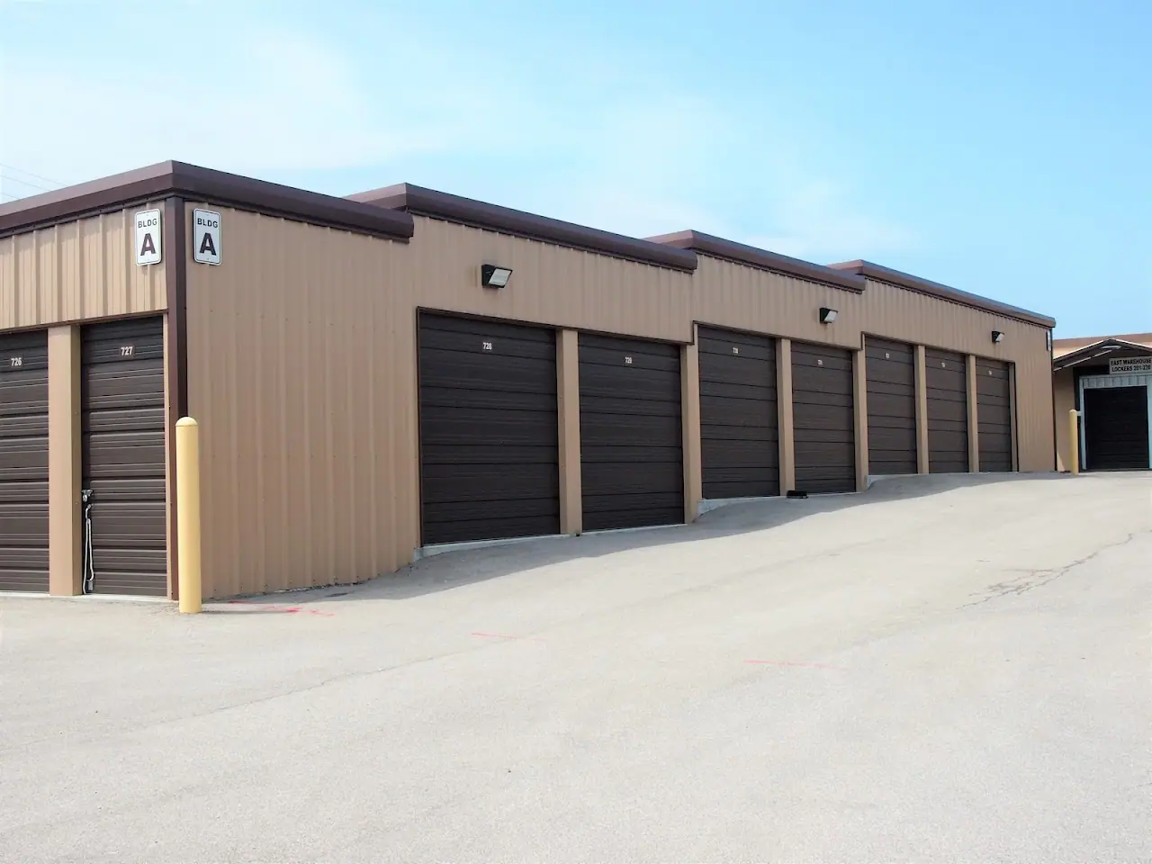 Oakville Self Storage, RV storage in St. Louis