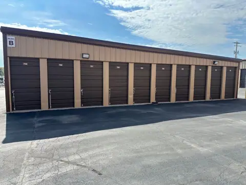 Oakville Self Storage photo 2