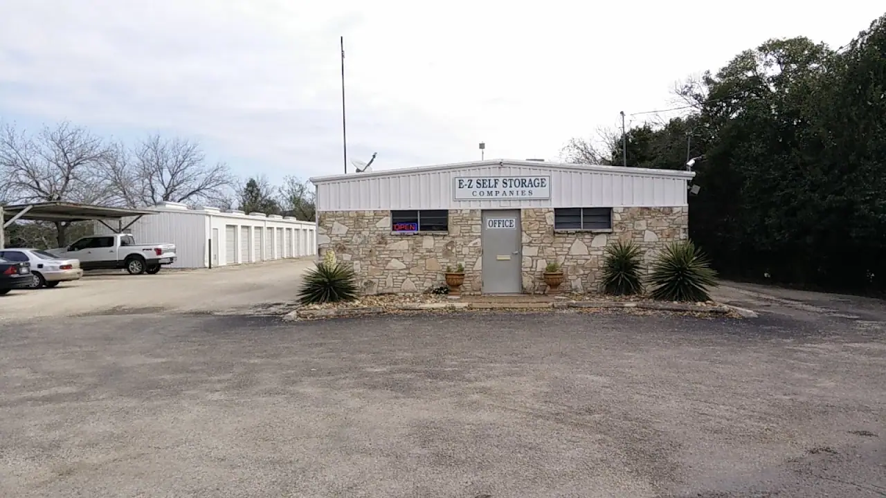 E-Z Self Storage, RV storage in Kerrville