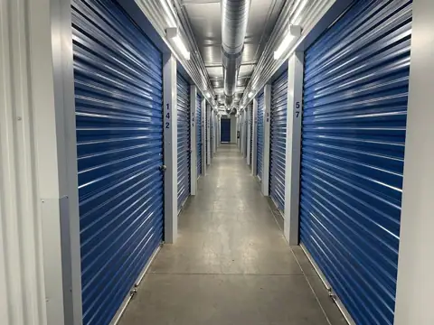 Public Storage photo 2