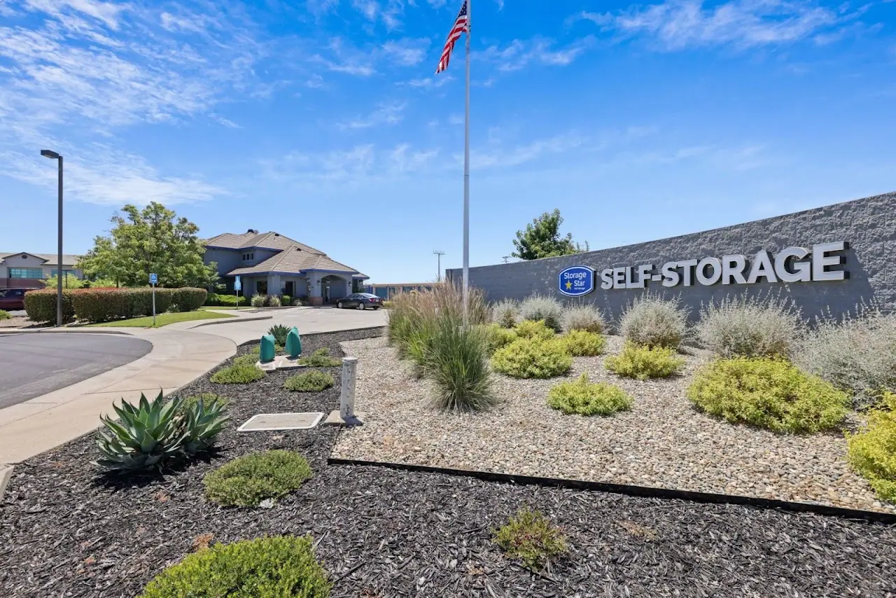 Storage Star, RV storage in Folsom