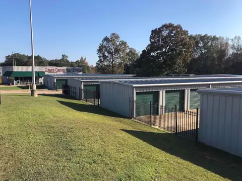 Skyland East Self Storage photo 2