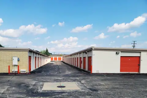 Public Storage photo 2