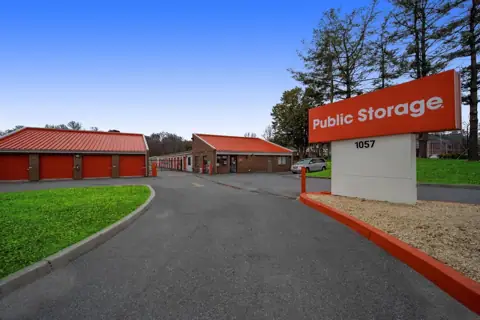 Public Storage photo 3