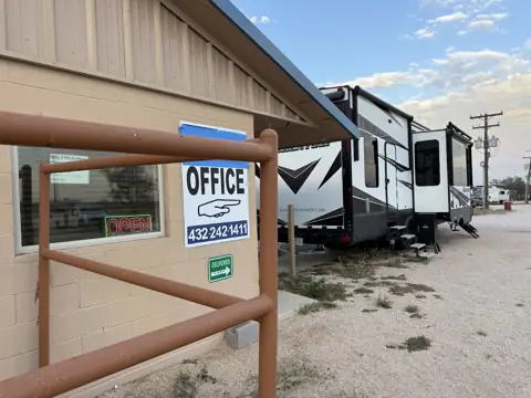 RV Park Big Spring TX photo 3