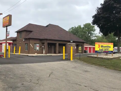 StorRoom Self Storage in Canton Township, MI