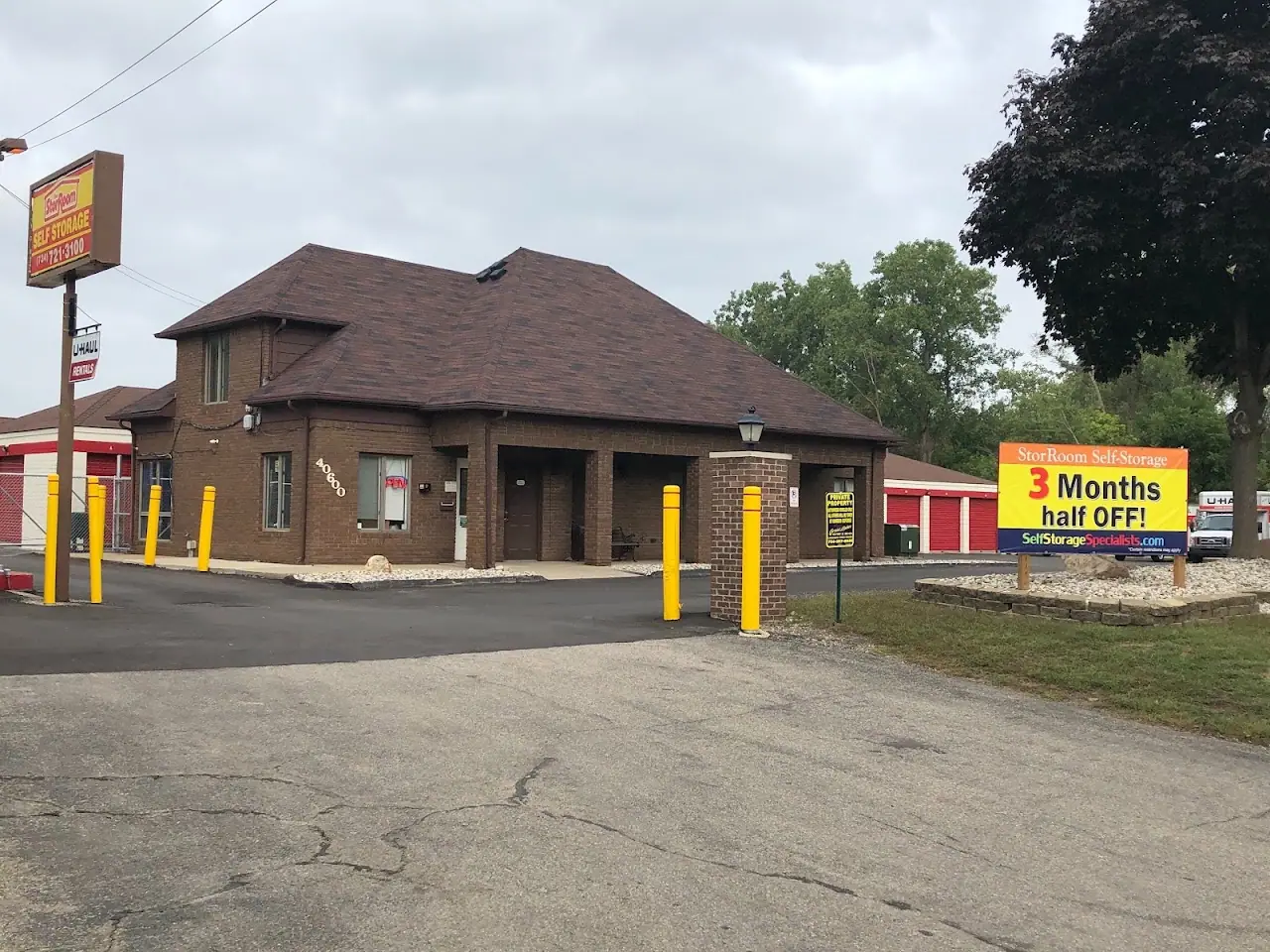 StorRoom Self Storage, RV storage in Canton Township