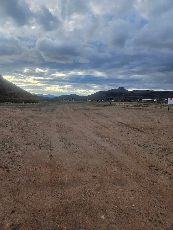 Old Trails Road RV and Storage, RV storage in Kingman