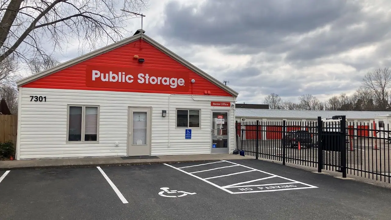 Public Storage, RV storage in New Hope