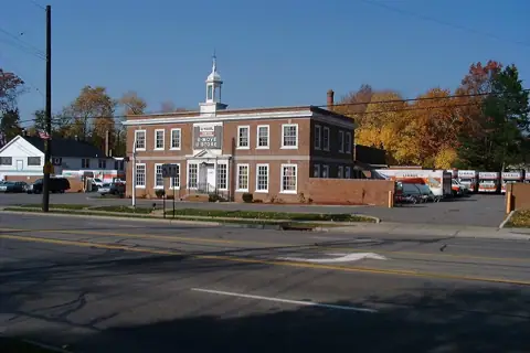 Self-Storage at U-Haul in Cleveland Heights, OH