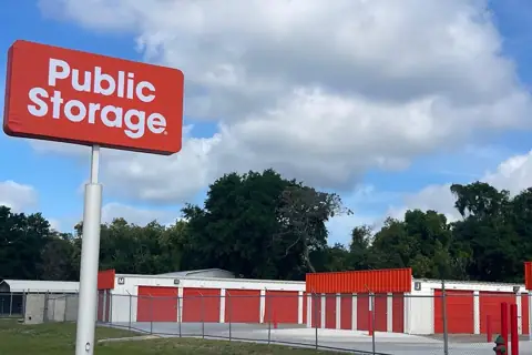 Public Storage photo 2