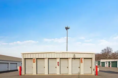 Storage King USA photo 2