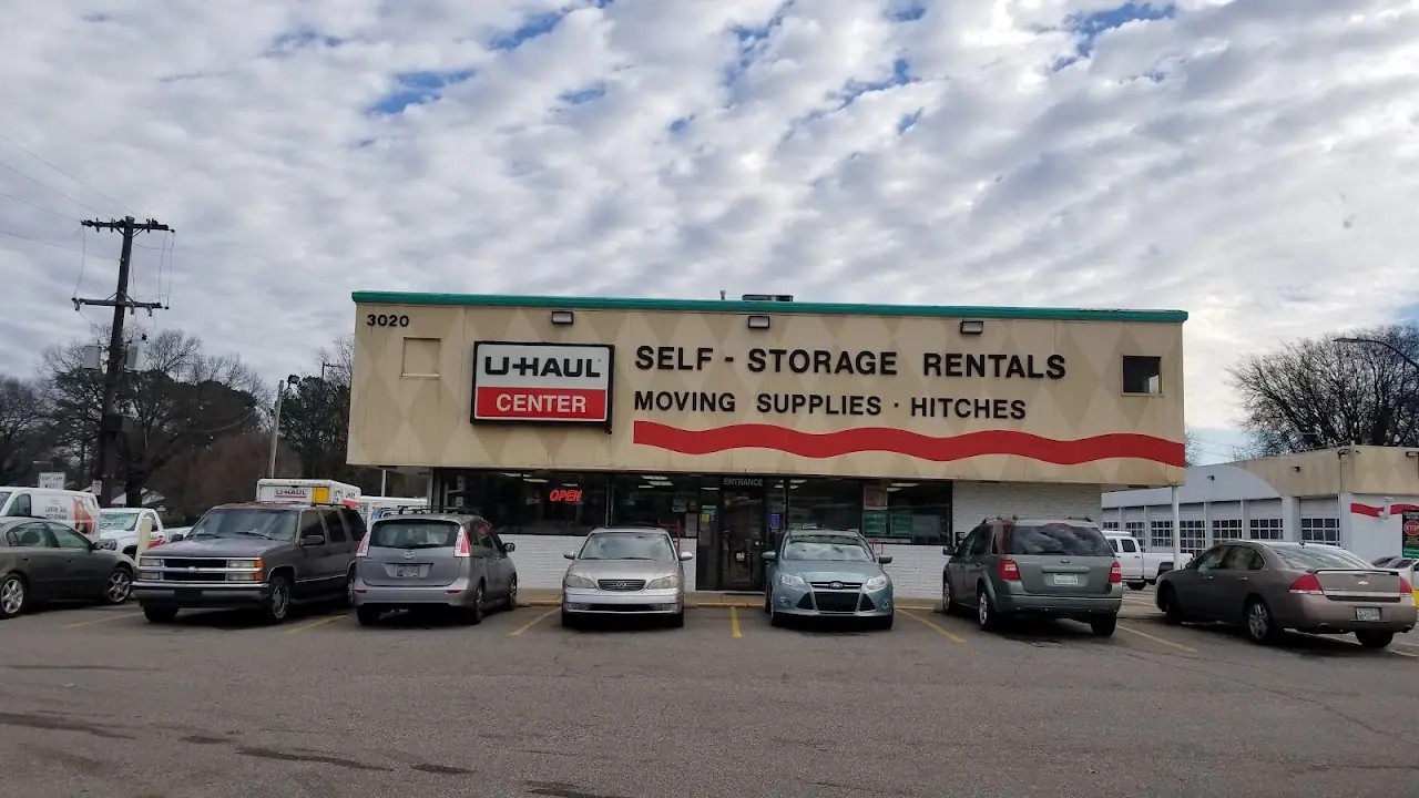Self-Storage at U-Haul, RV storage in Memphis