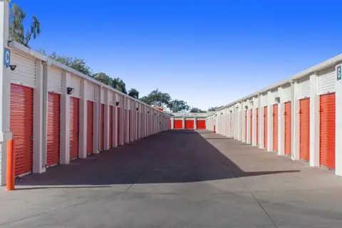 Public Storage photo 3