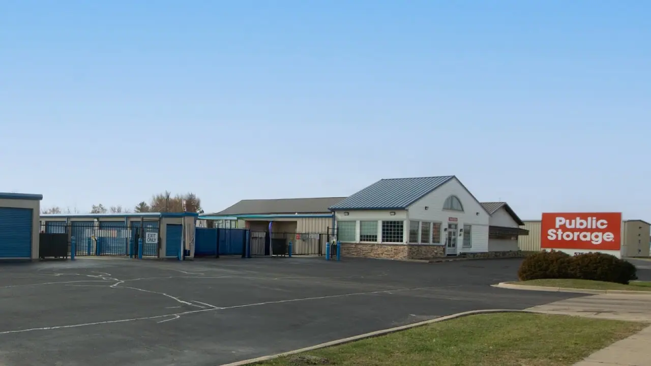 Public Storage, RV storage in Bourbonnais