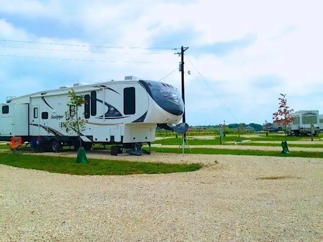 Crosstimber RV Park, RV storage in Pleasanton