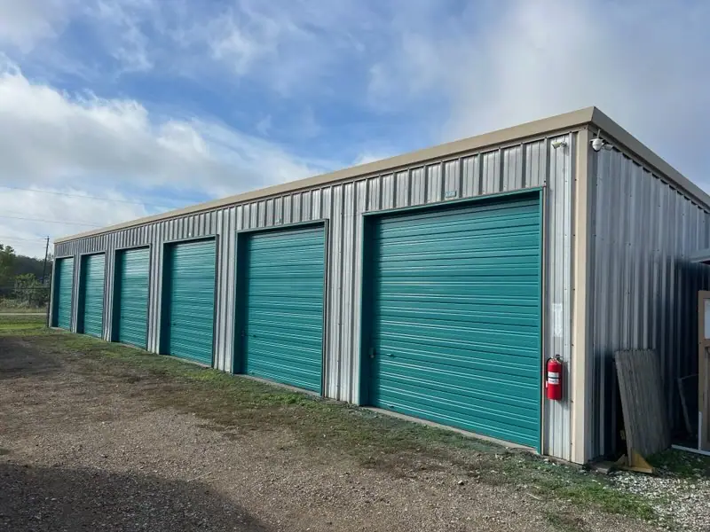 Safe and Secure Storage of Friendswood, RV storage in Alvin