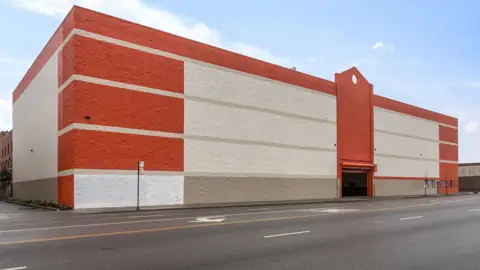 Public Storage in Chicago, IL