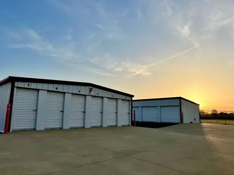 Hwy 32 Self Storage photo 2