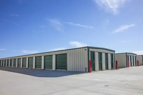 K&L Storage- Salt Creek Store and Lock photo 2
