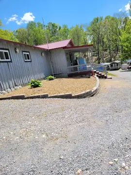 Goose Hollow Camp Ground & RV photo 2