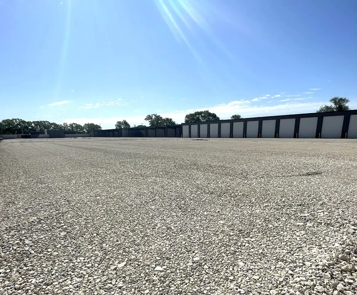 DIBS Storage, RV storage in Maize