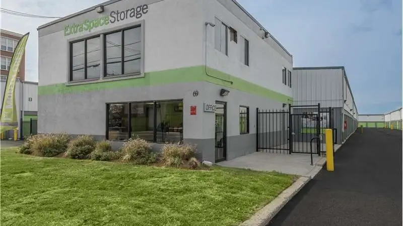 Extra Space Storage, RV storage in Jersey City
