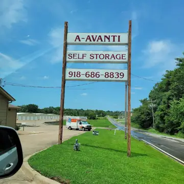 A -Avanti Self Storage - East photo 2