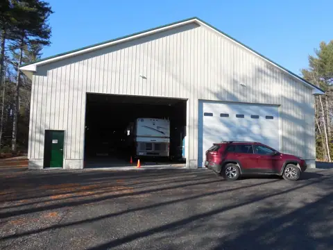 Belgrade Lakes Marine & Storage photo 2