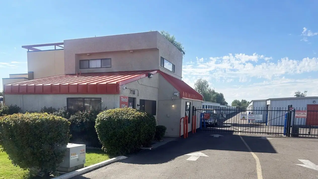 Public Storage, RV storage in Glendale