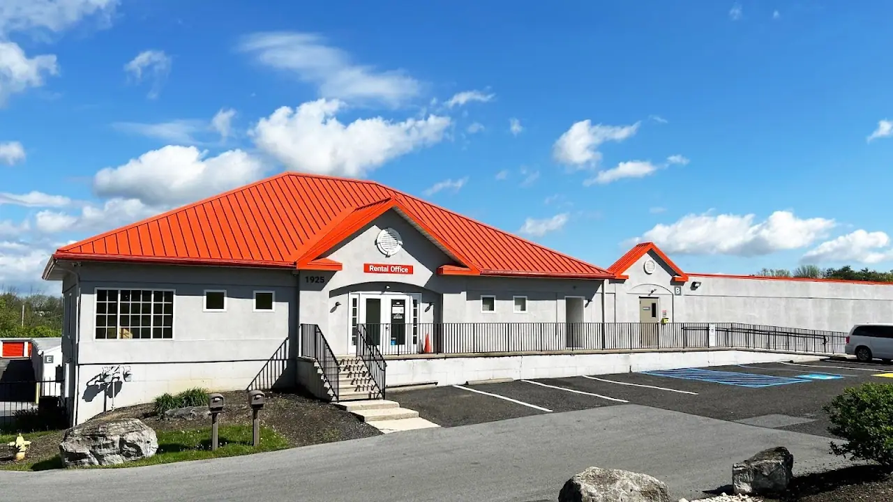 Public Storage, RV storage in Allentown