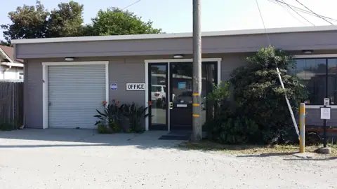 Azzie's Storage photo 3