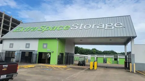 Extra Space Storage in Houston, TX