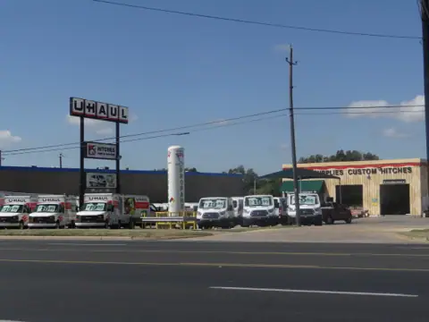 U-Haul Moving & Storage at Burnet Rd & Hwy 183 S in Austin, TX