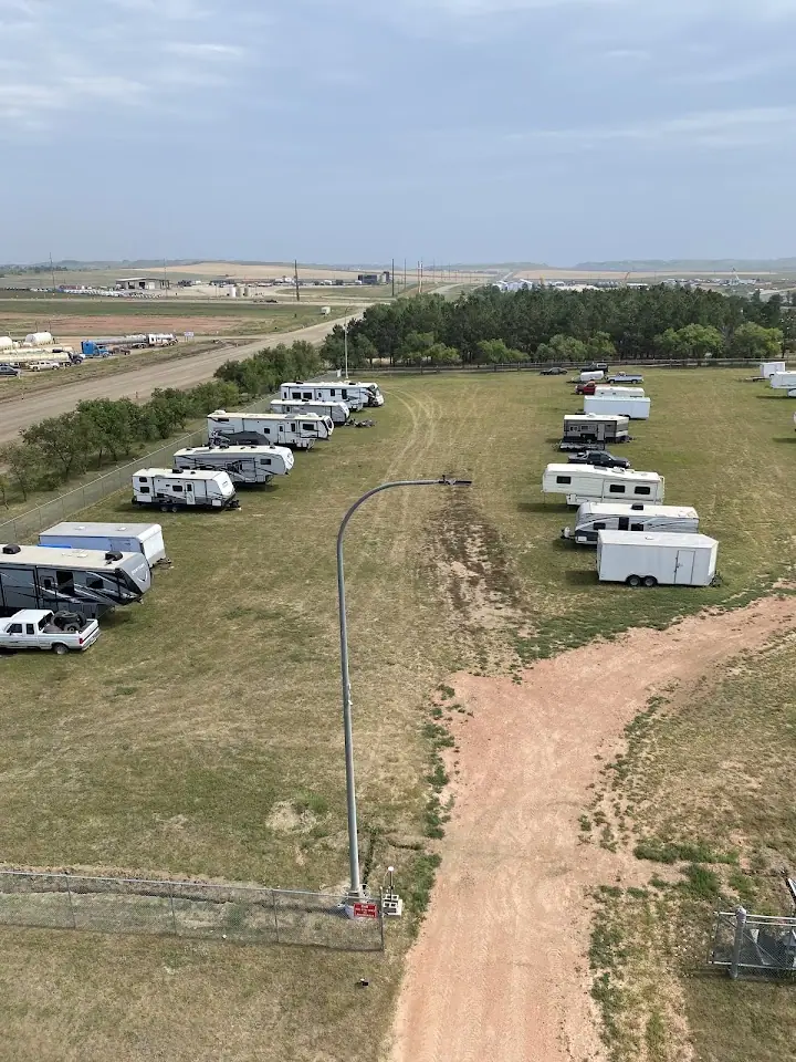 701 Storage, RV storage in Watford City