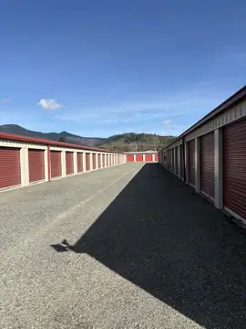 Applegate Valley Self Storage photo 2