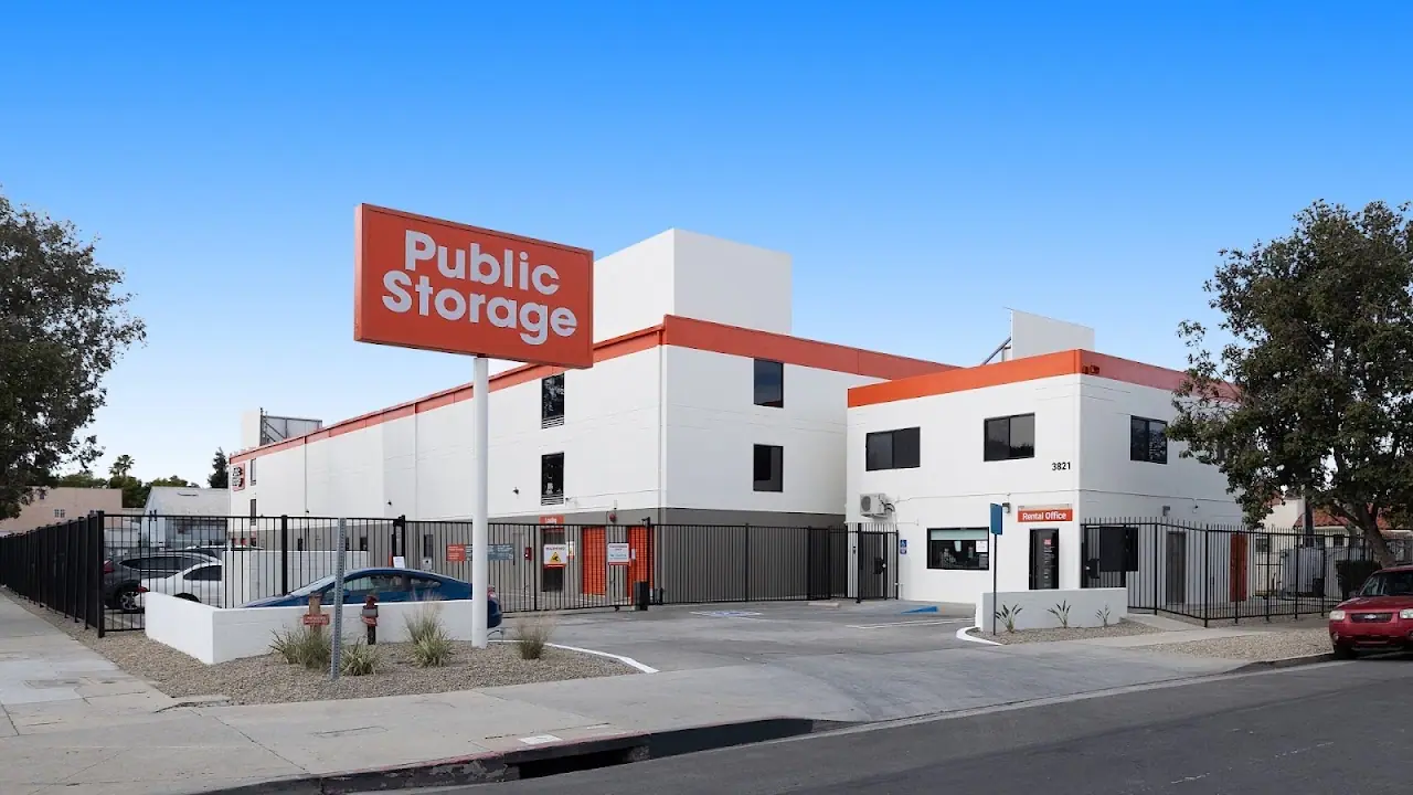 Public Storage, RV storage in Los Angeles