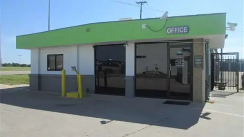 Extra Space Storage in Arlington, TX