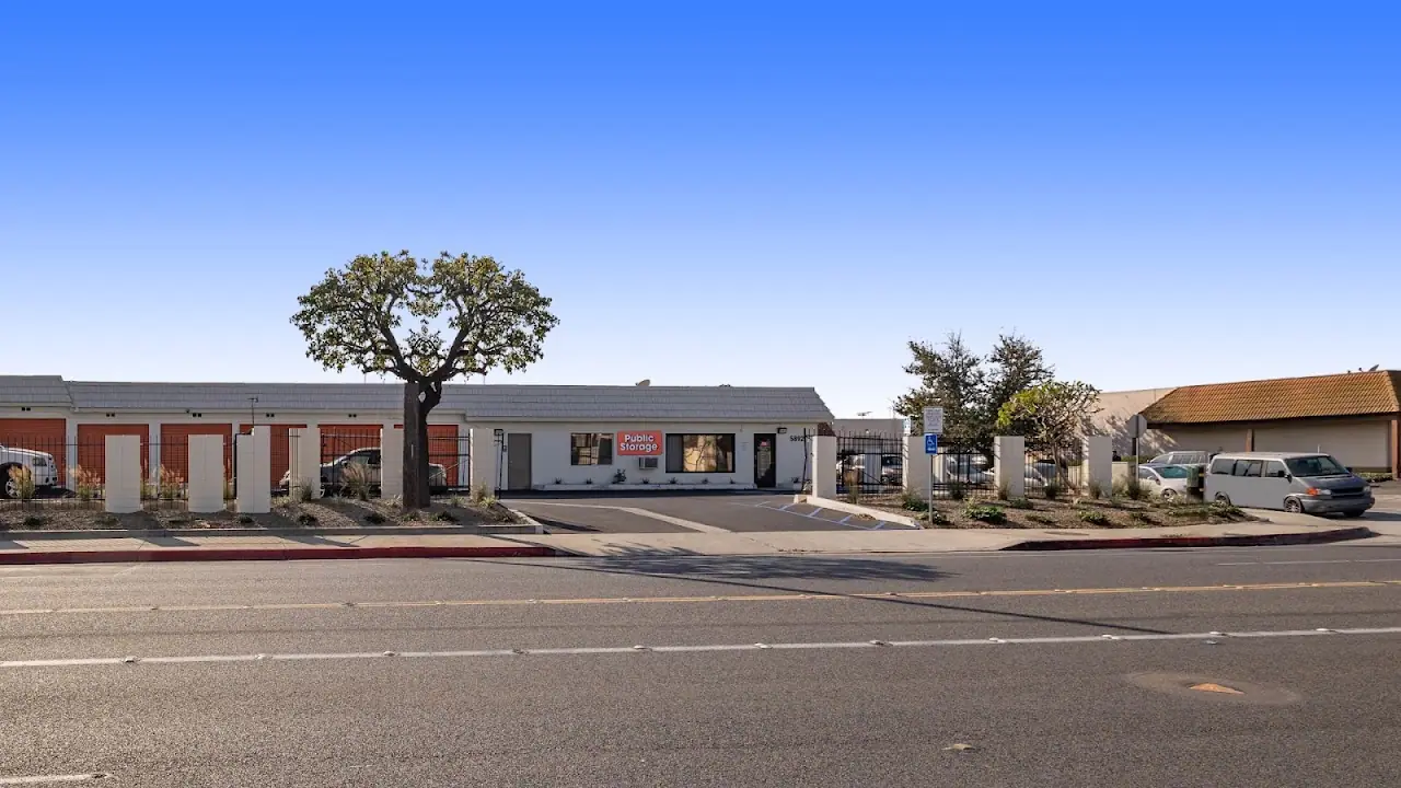 Public Storage, RV storage in Huntington Beach