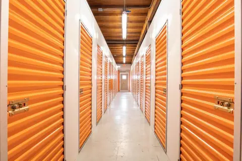 Public Storage photo 3