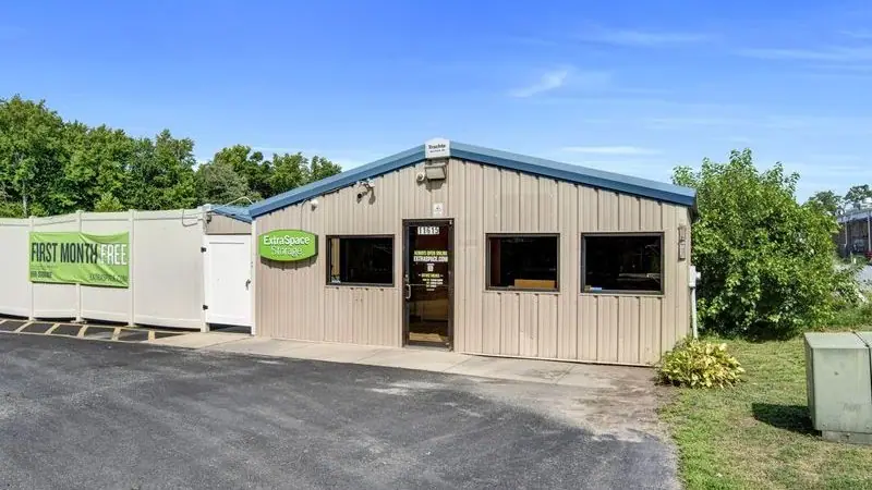 Extra Space Storage, RV storage in Waldorf