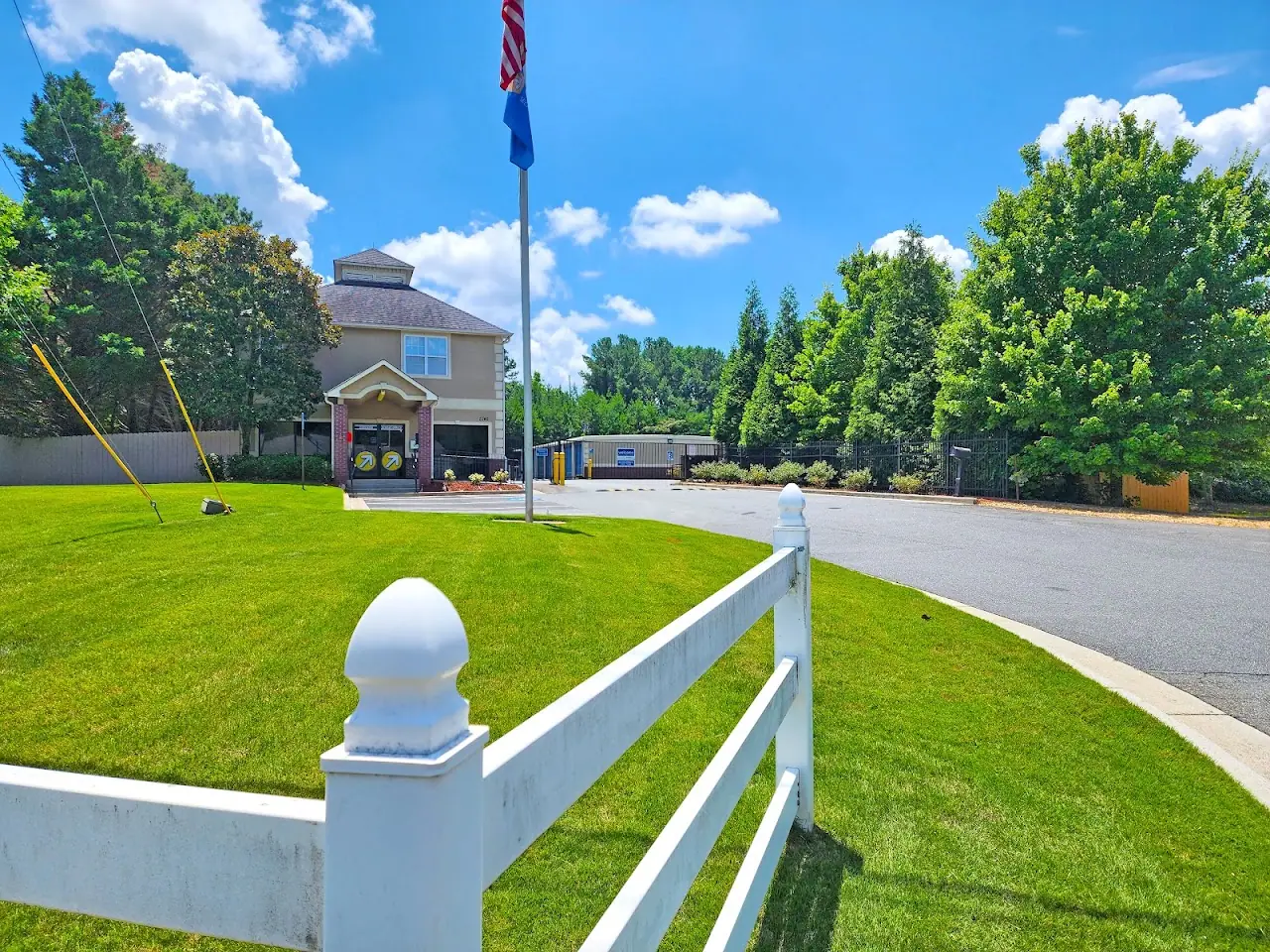 Compass Self Storage, RV storage in Acworth