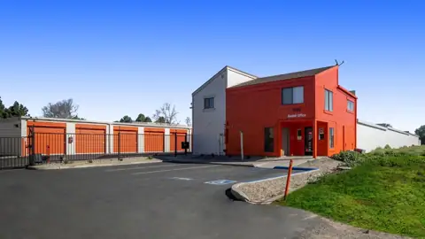 Public Storage photo 2