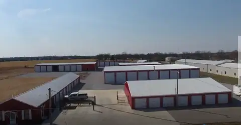 Airport Mega Storage Indoor RV/Boats (Grove, Oklahoma) photo 3