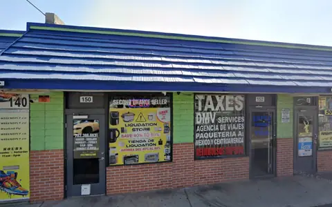 Pennwood Plaza and Storage photo 2