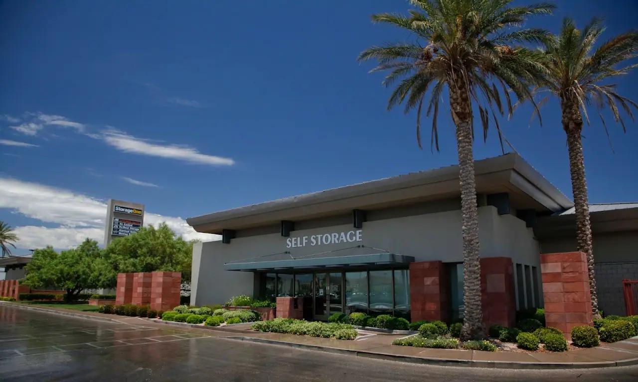 StorageOne Flamingo Near Hualapai, RV storage in Las Vegas