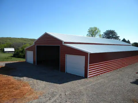 BUILDINGS and CARPORTS in Lumberton, MS
