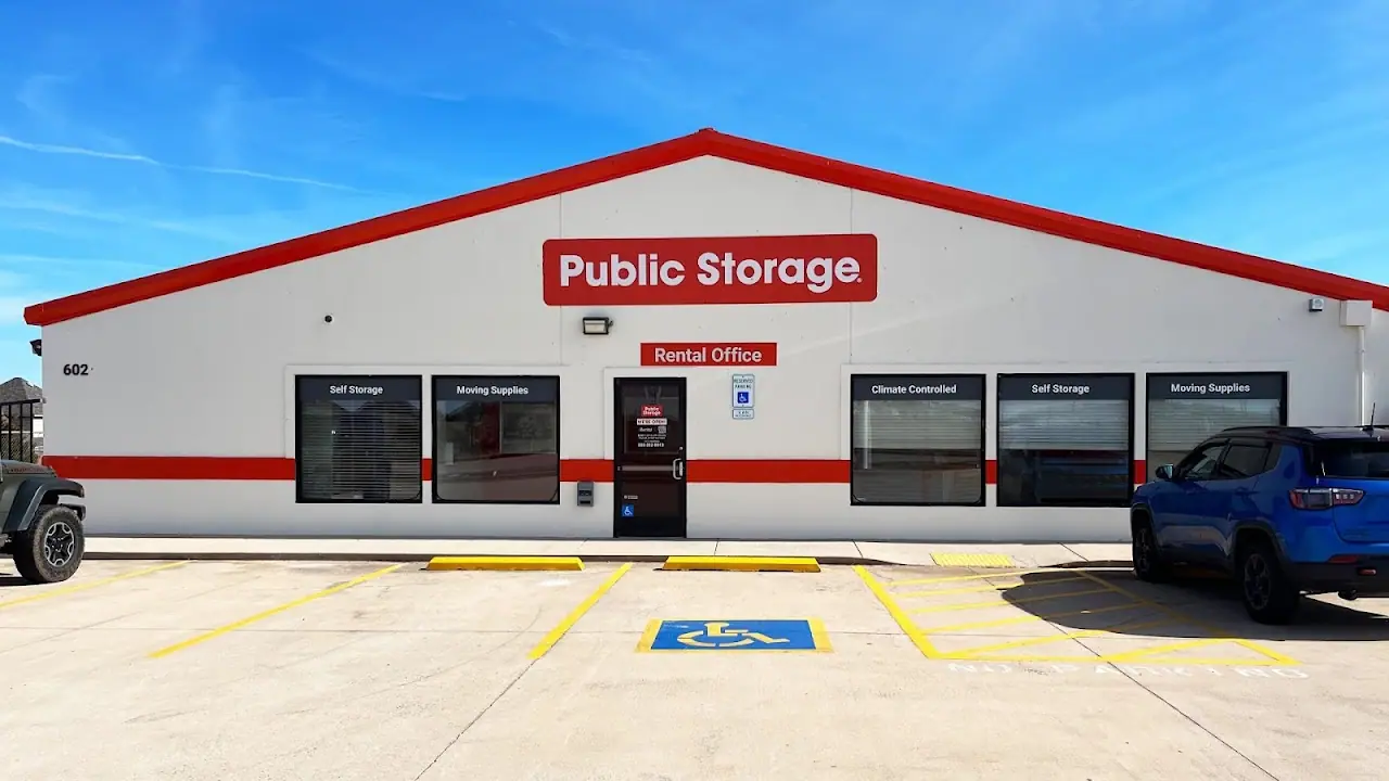 Public Storage, RV storage in Lawton